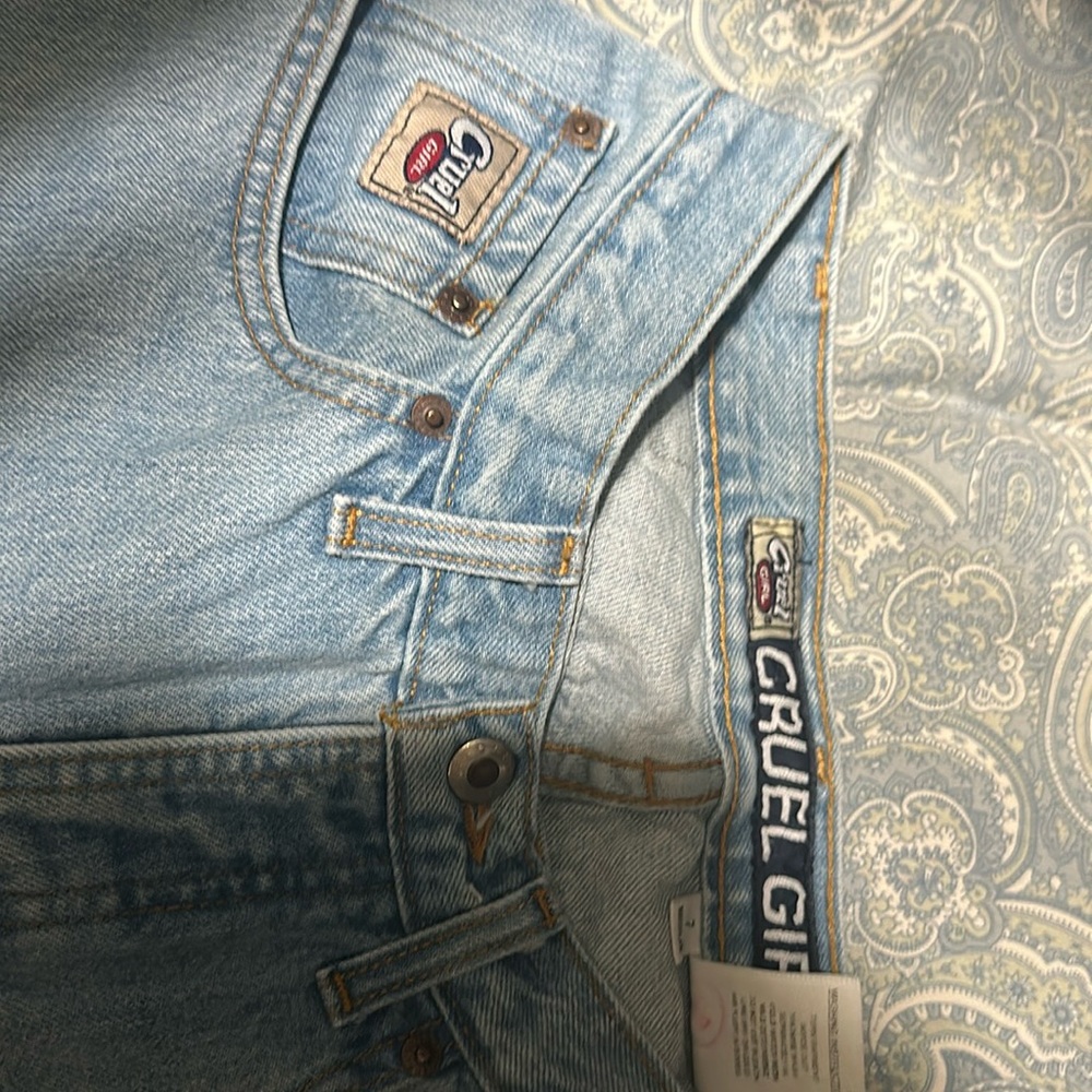 Cruel Girl Vintage